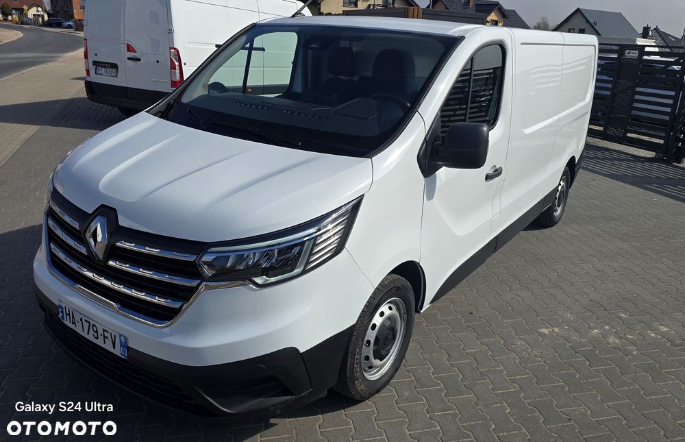 Renault TRAFIC - 4