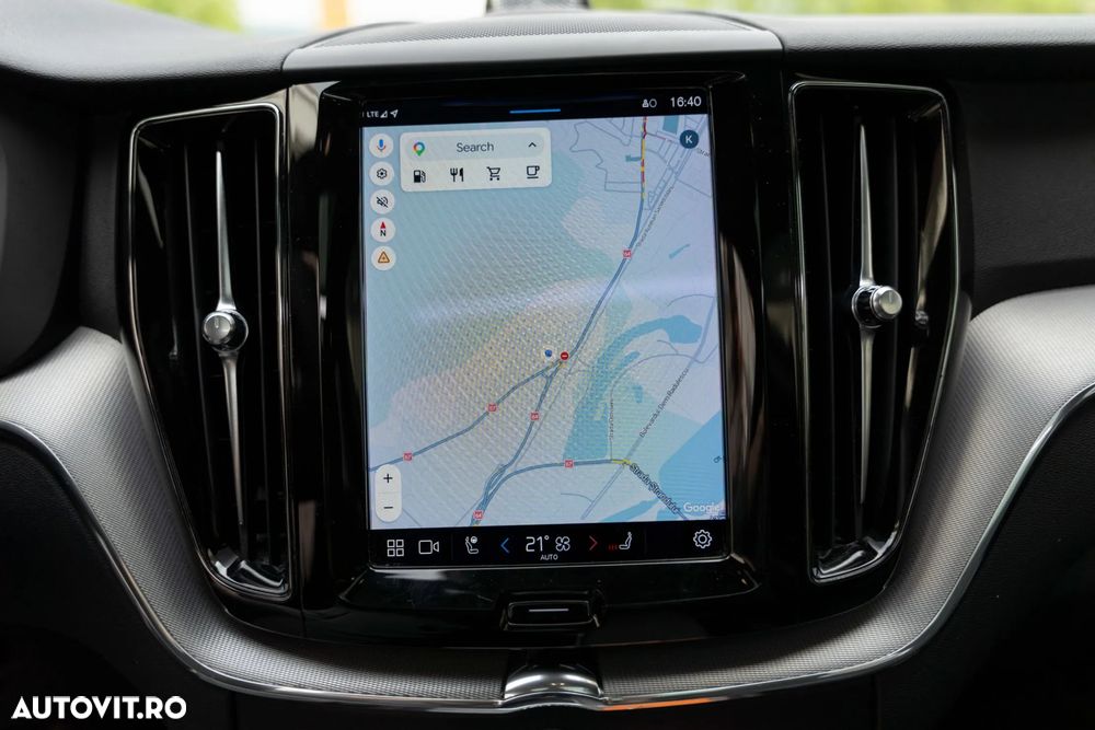 Volvo XC 60 B5 D AWD Geartronic RDesign - 28