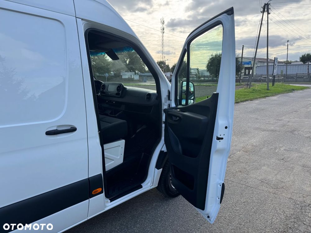 Mercedes-Benz Sprinter 319CDi * MAXI * 3.0 / V6 / 190KM * L4H2 * - 28