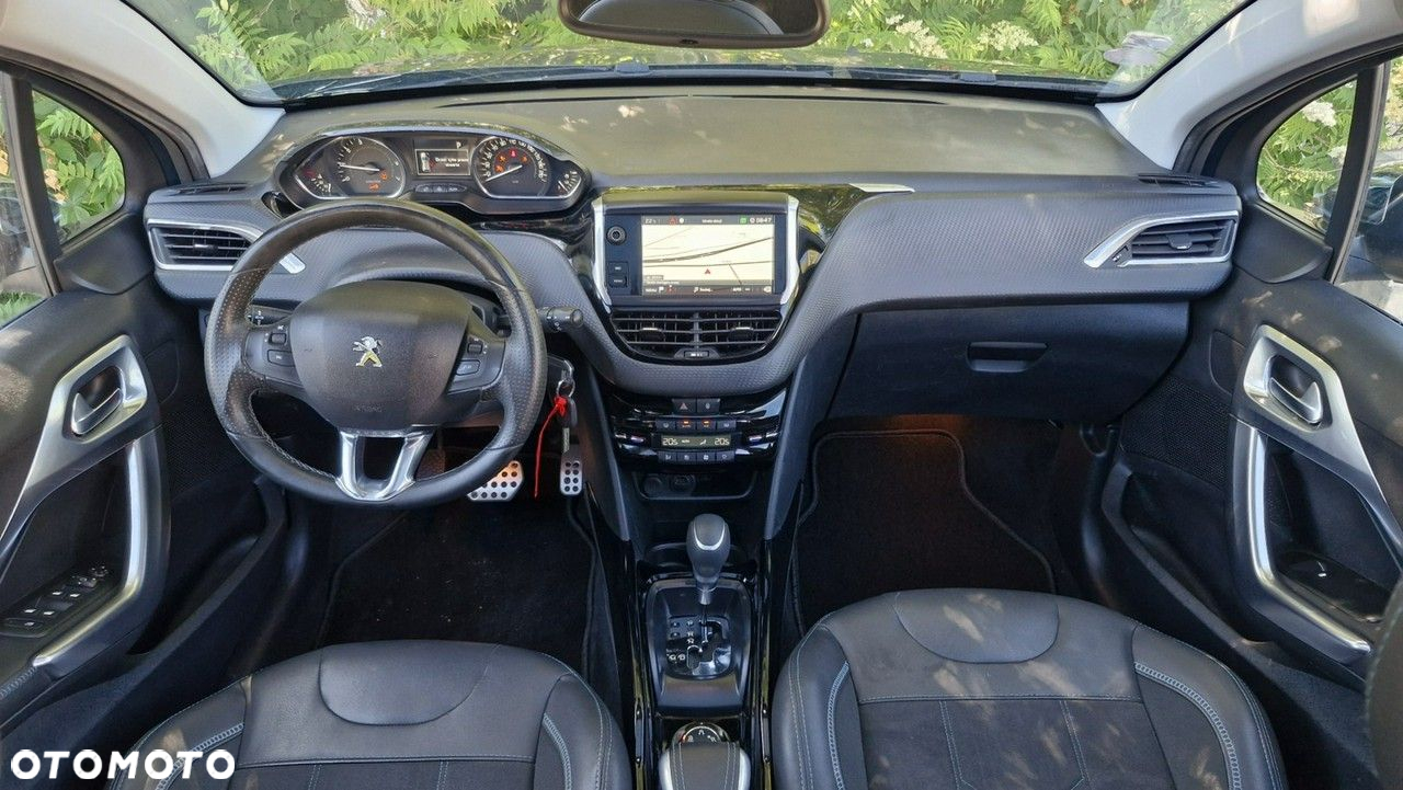 Peugeot 2008 1.2 Pure Tech Crossway S&S EAT6 - 10