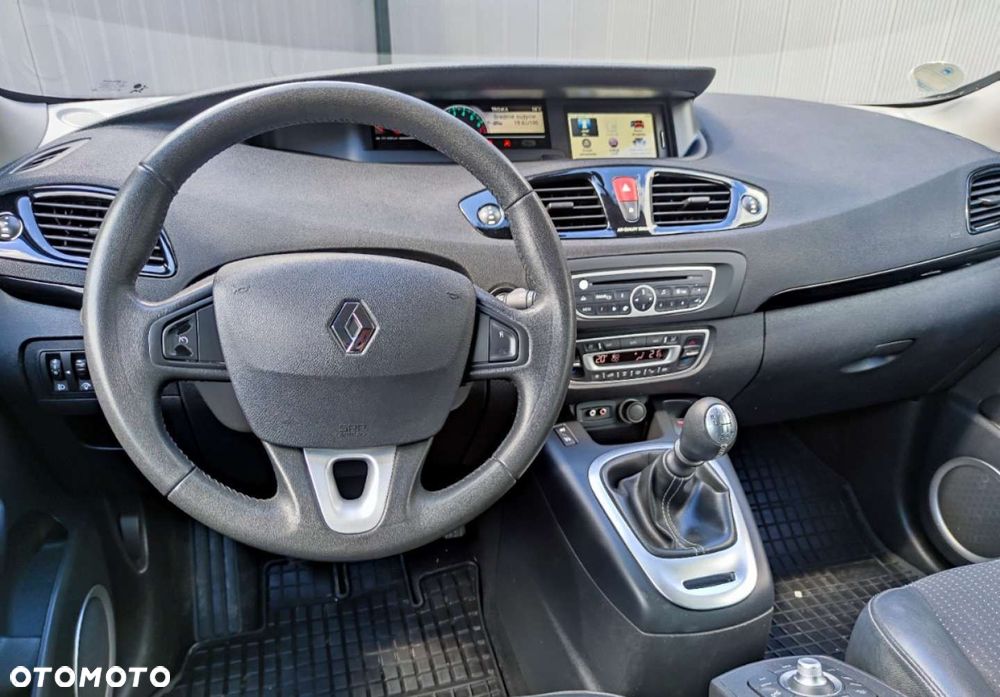 Renault Grand Scenic TCe 130 Dynamique - 23