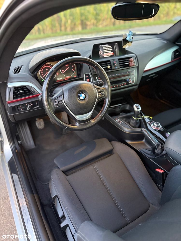BMW Seria 2 218d Sport Line - 17