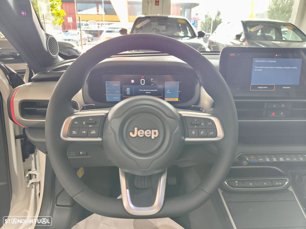 Jeep Avenger 1.2 e-Hybrid Altitude DCT - 9