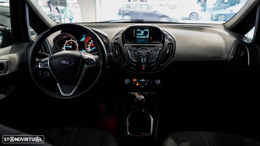 Ford B-Max 1.5 TDCi Titanium - 37