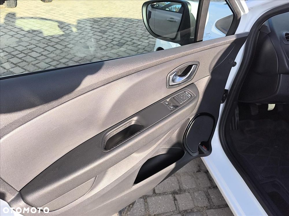 Renault Clio 0.9 Energy TCe Alize - 11