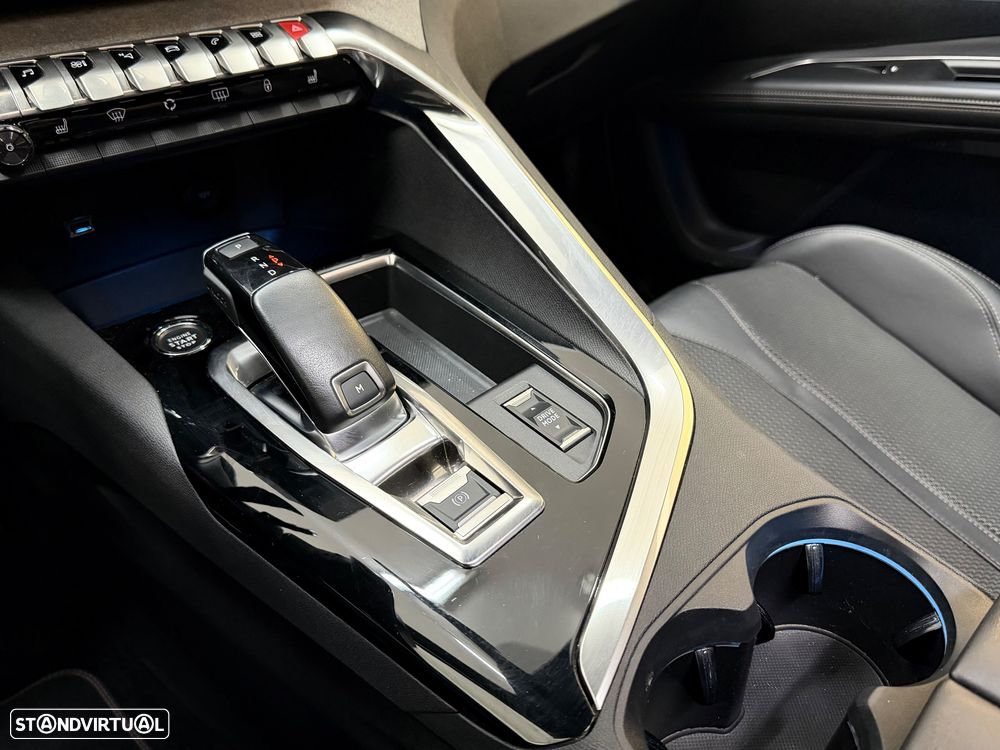 Peugeot 5008 BlueHDI 130 EAT8 GT - 33
