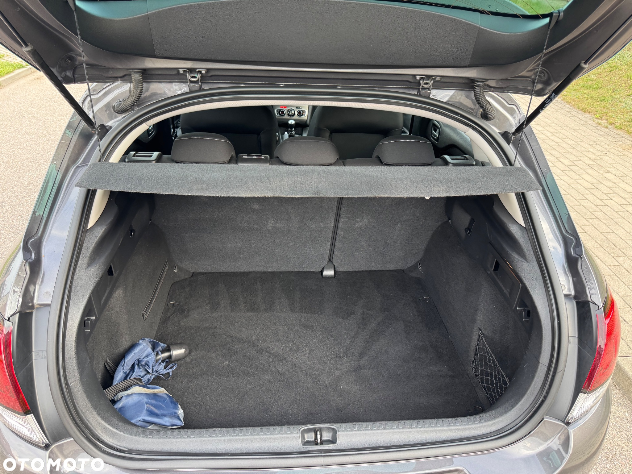 Citroën C4 1.6 HDi Exclusive - 19