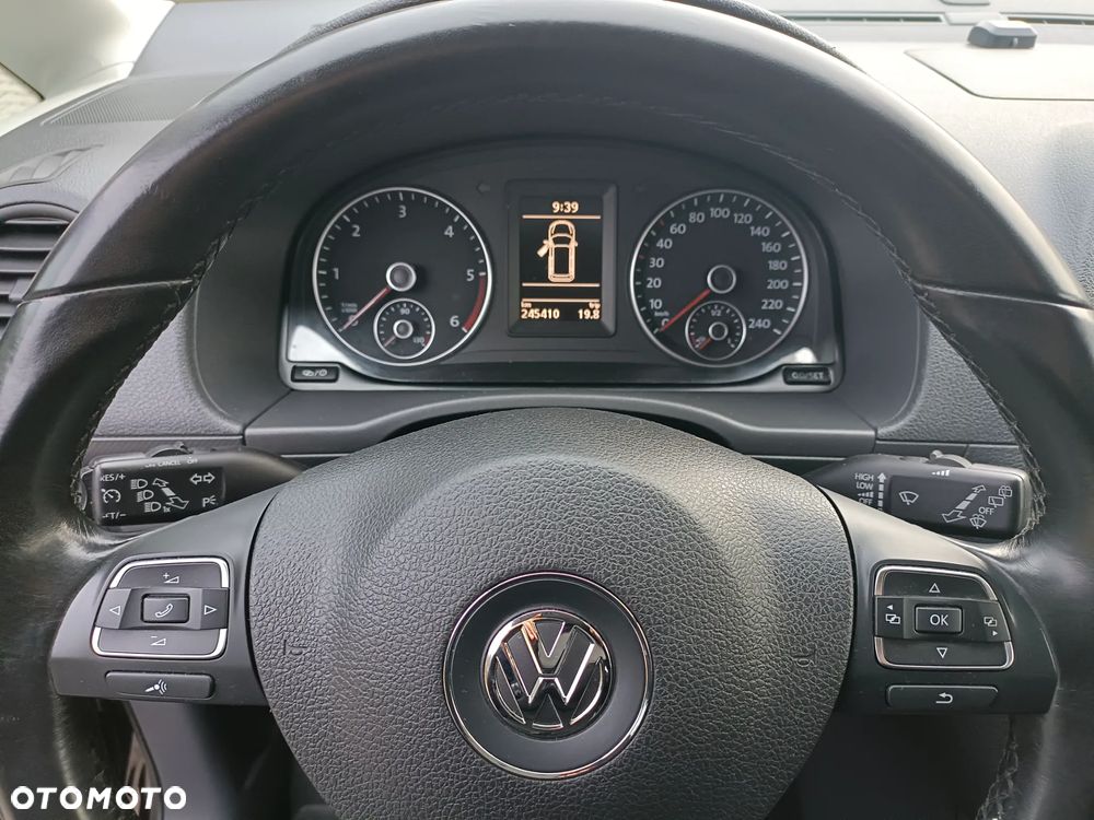 Volkswagen Caddy Maxi Highline DSG - 13