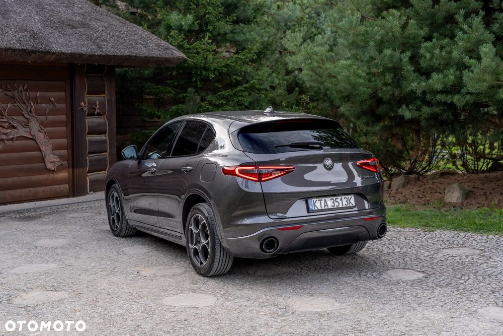 Alfa Romeo Stelvio 2.2 JTDM Q4 - 3