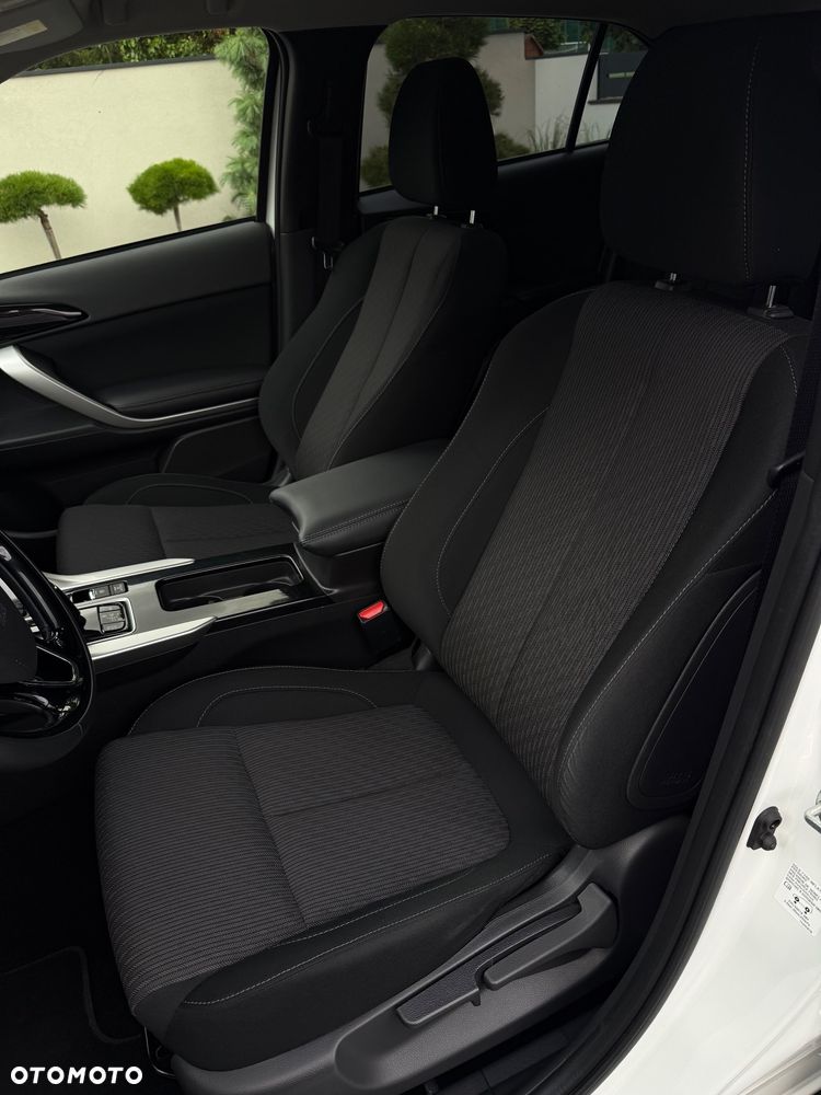 Mitsubishi Eclipse Cross 4WD Plus - 23