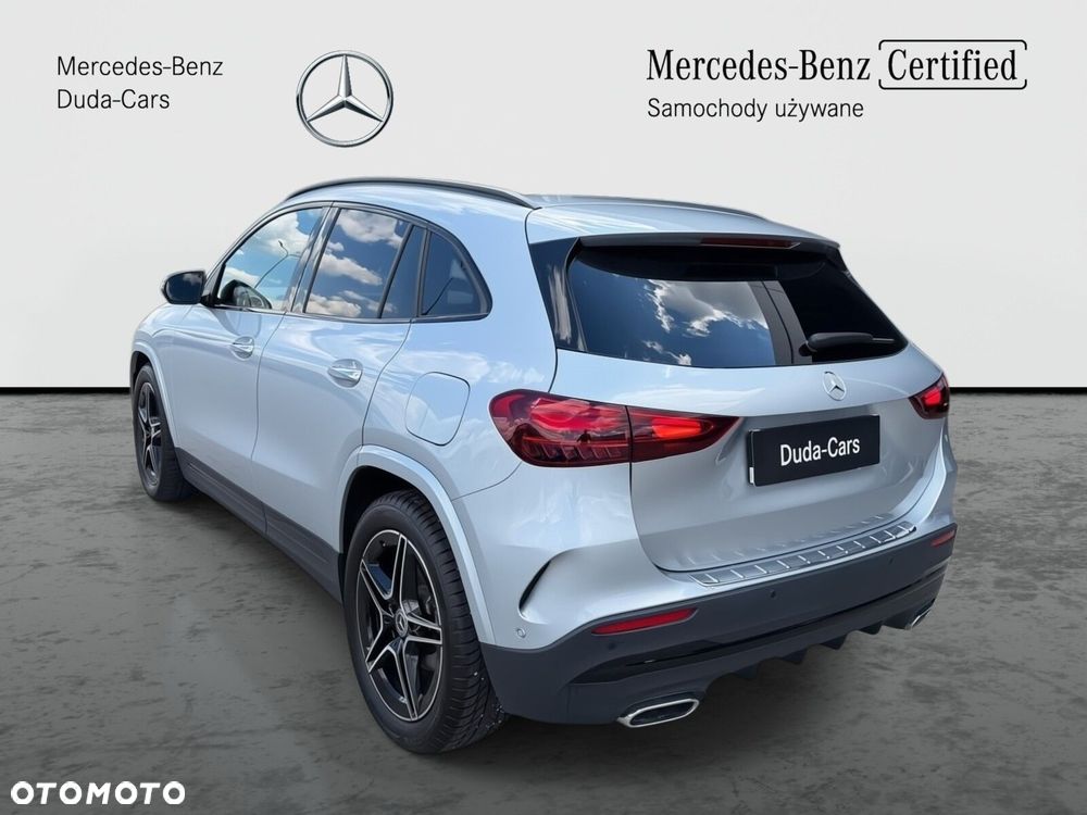 Mercedes-Benz GLA 200 AMG Line - 4