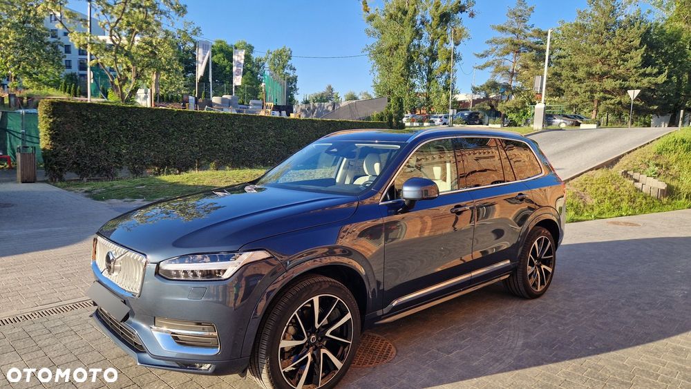 Volvo XC 90 - 5