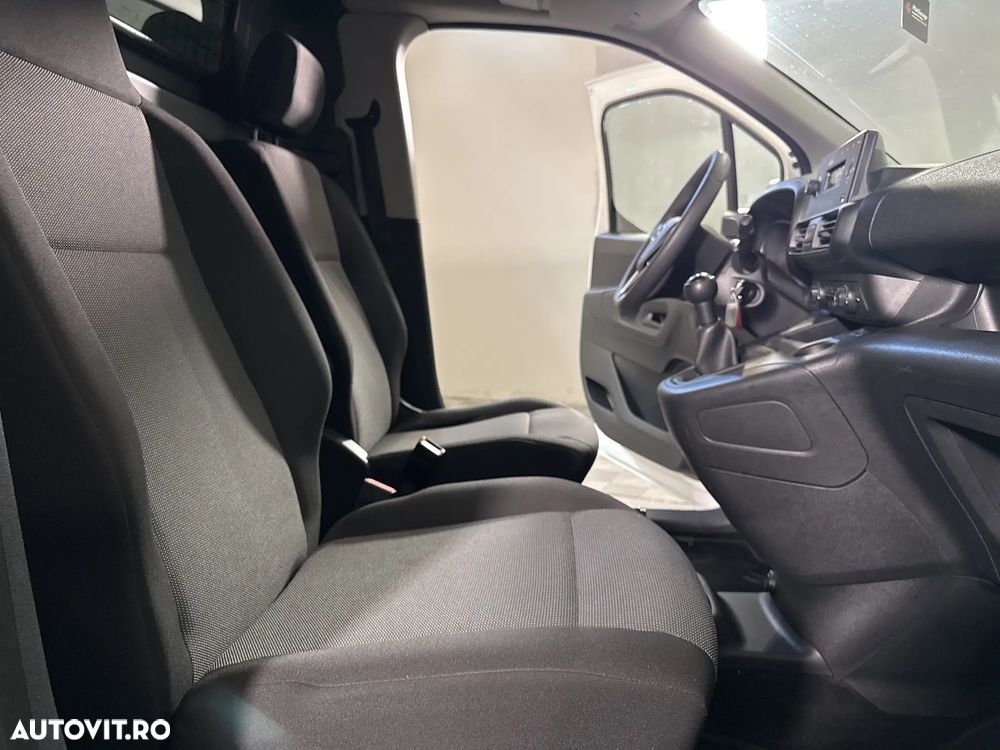 Opel Combo - 11