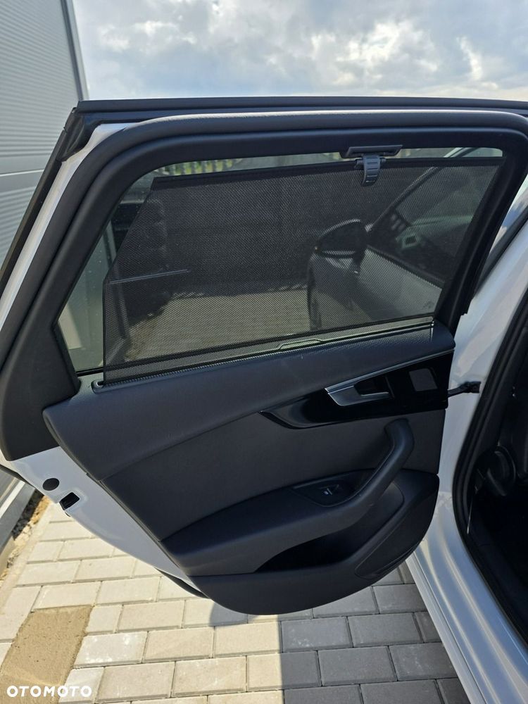 Audi A4 Avant 40 TDI S Line S tronic - 12