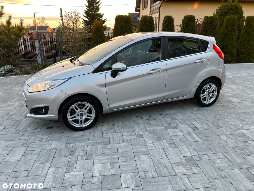 Ford Fiesta 1.6 Ti-VCT Titanium - 1