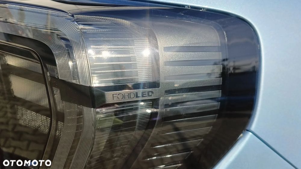 Ford Explorer 77kWh Premium RWD - 35