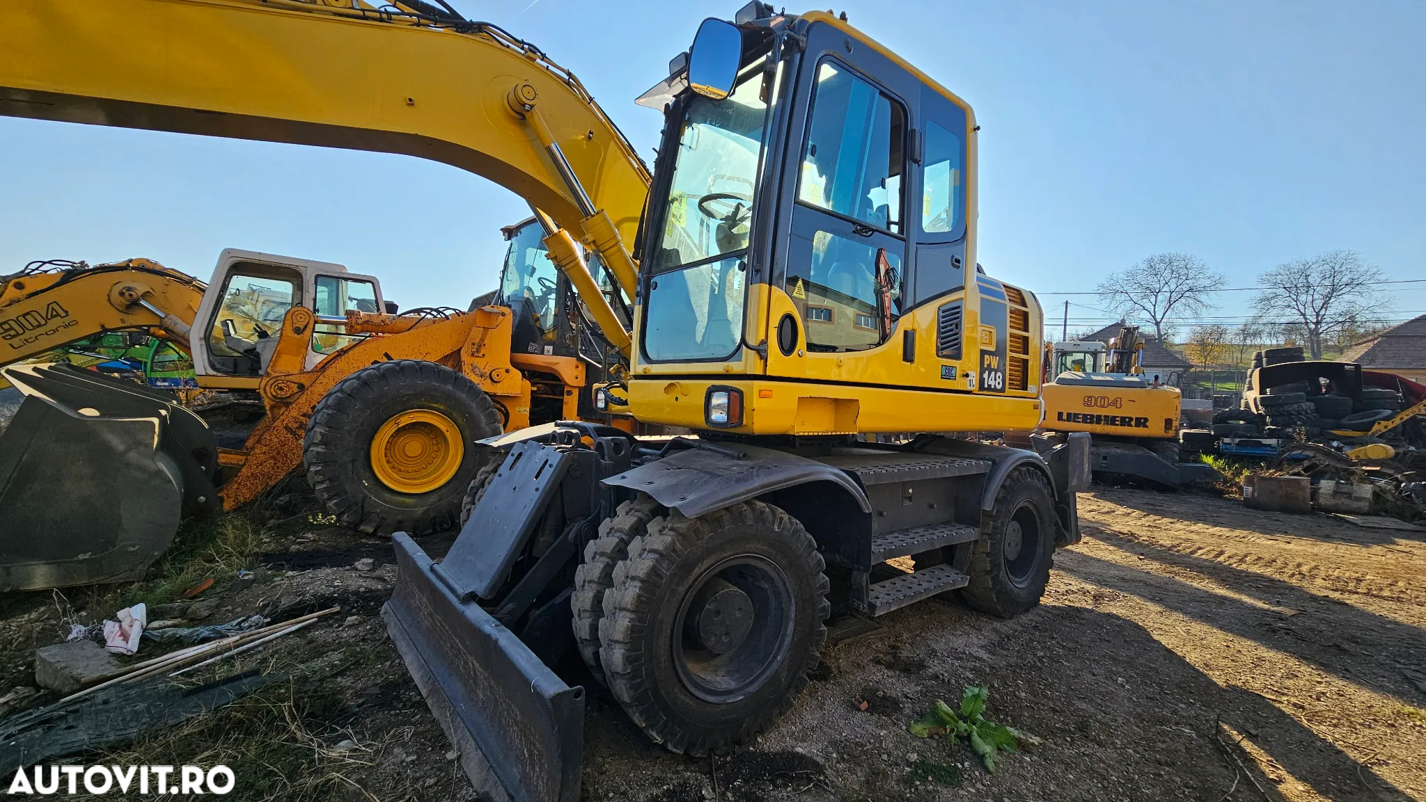 Komatsu PW 148 Excavator pe roți - 2