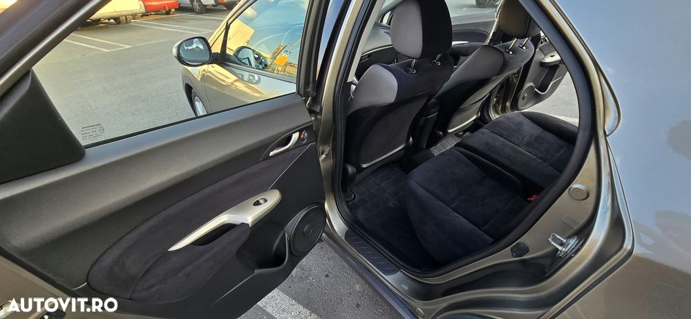 Honda Civic - 12