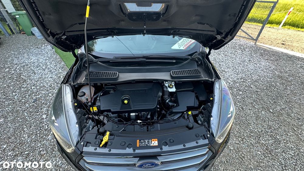 Ford Kuga 2.0 TDCi 4x4 ST-Line - 22