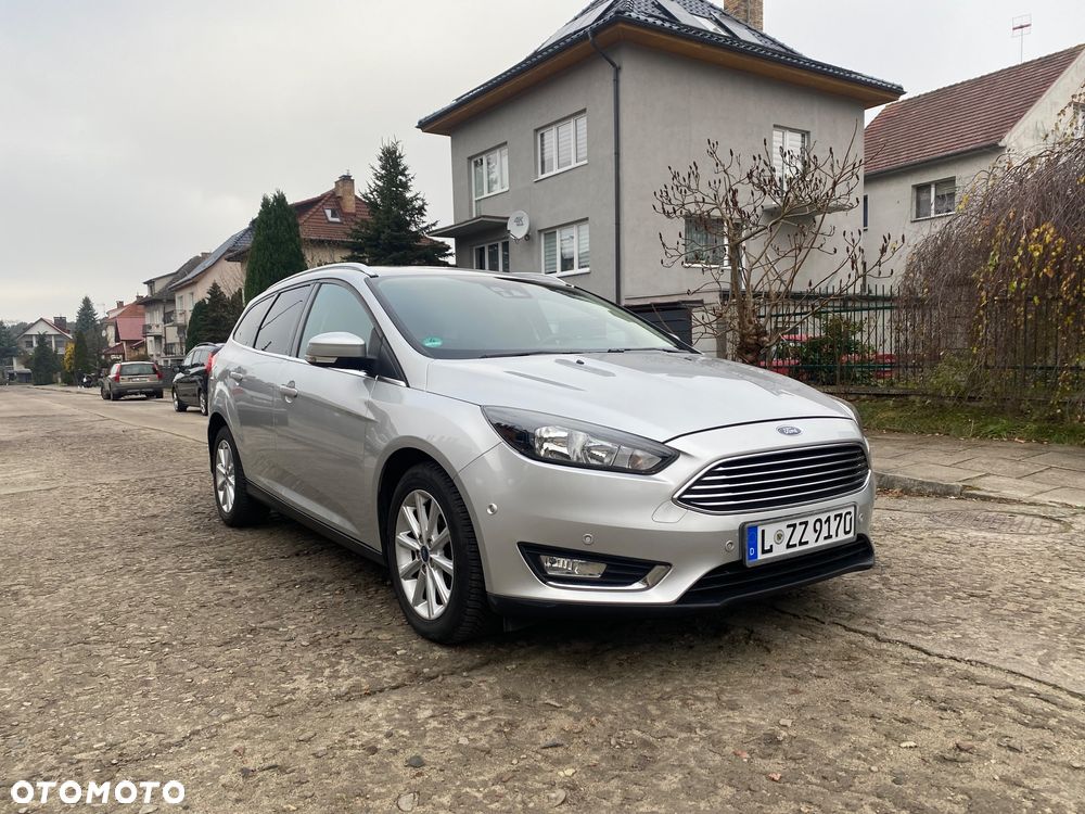 Ford Focus 1.5 EcoBoost STart-Stopp-System Titanium - 2