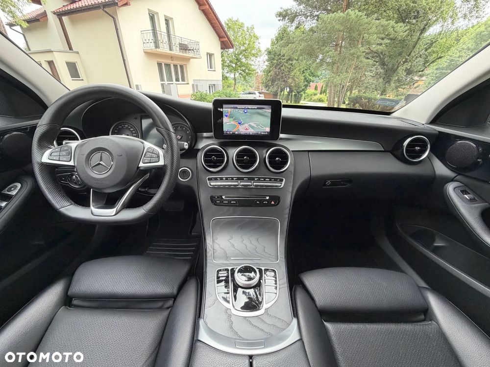 Mercedes-Benz Klasa C 200 9G-TRONIC - 19