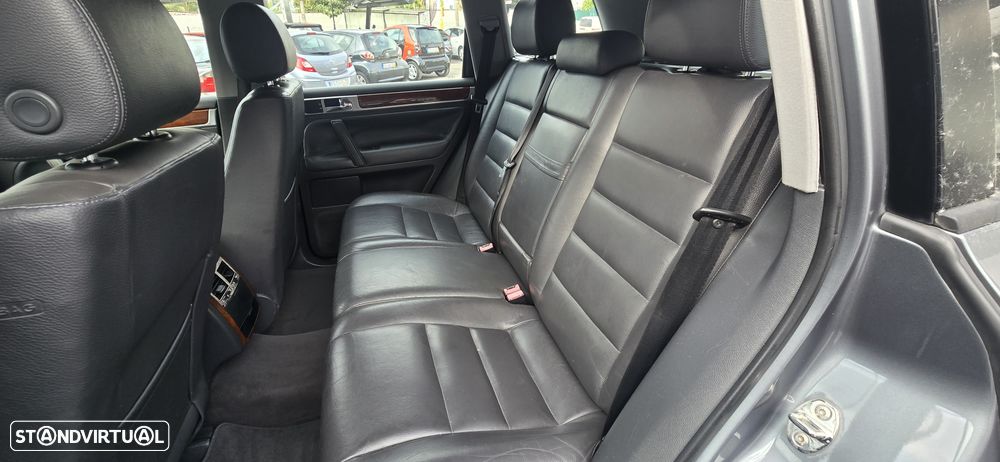 VW Touareg 2.5 TDi Tiptronic - 6