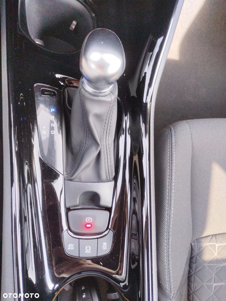 Toyota C-HR 2.0 Hybrid Style - 21