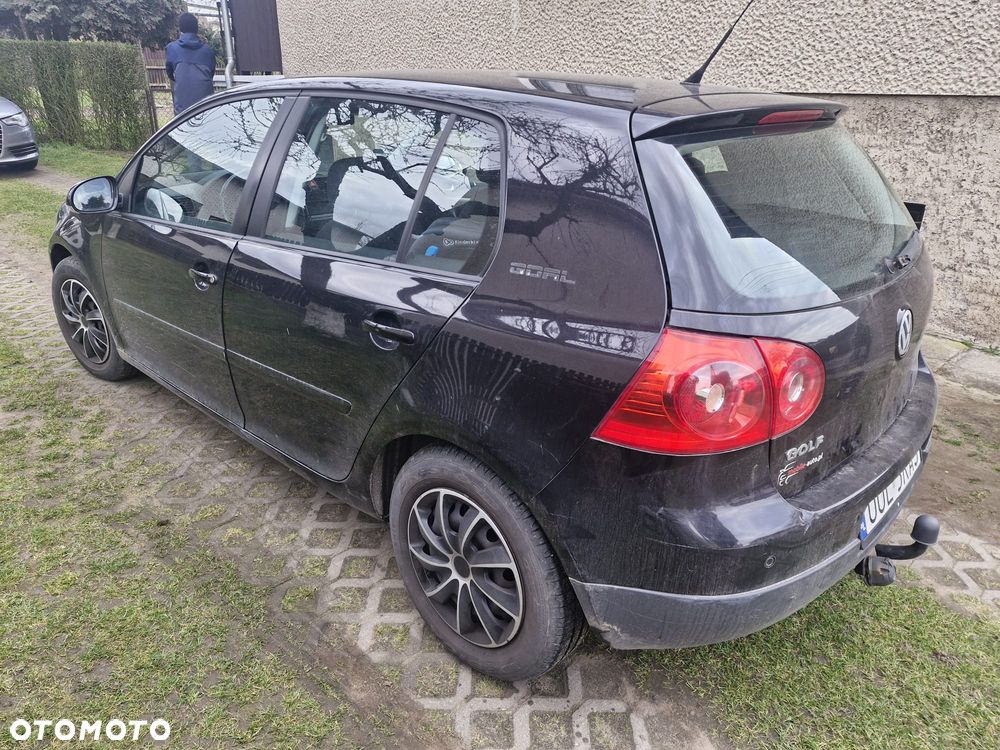 Volkswagen Golf - 3