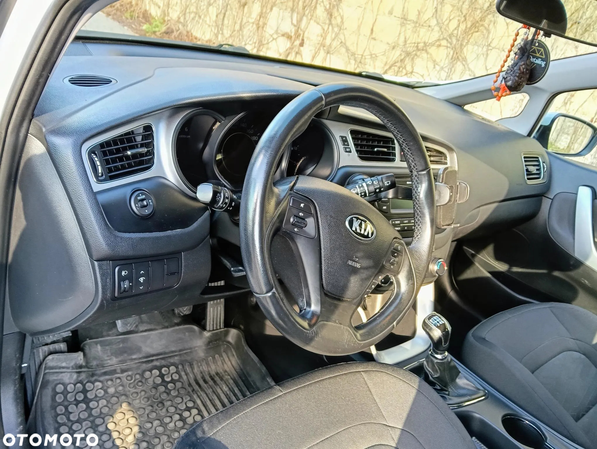 Kia Ceed Cee'd 1.4 CRDi M - 11