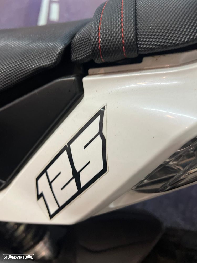 Benelli TNT Tornado 125 - 14