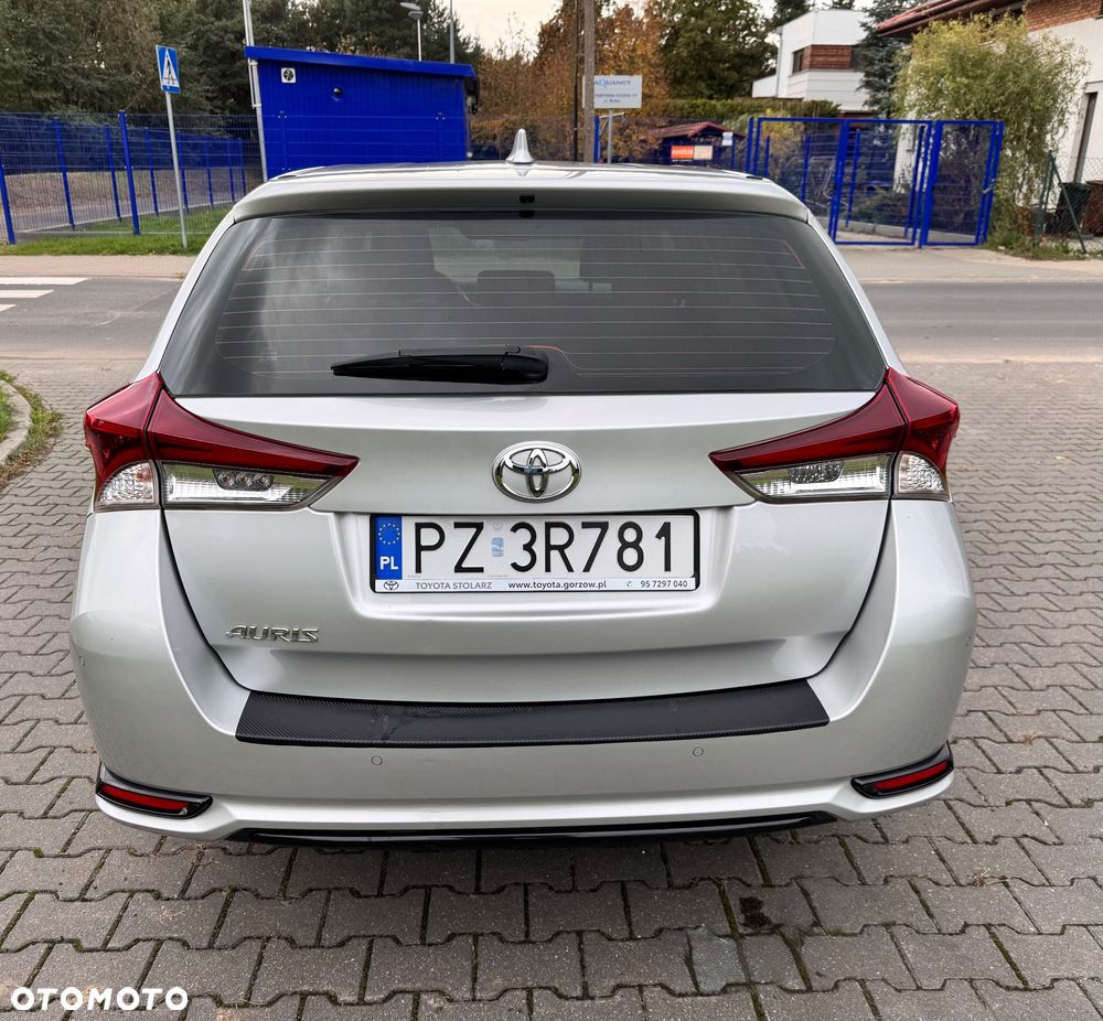 Toyota Auris 1.6 Comfort - 6