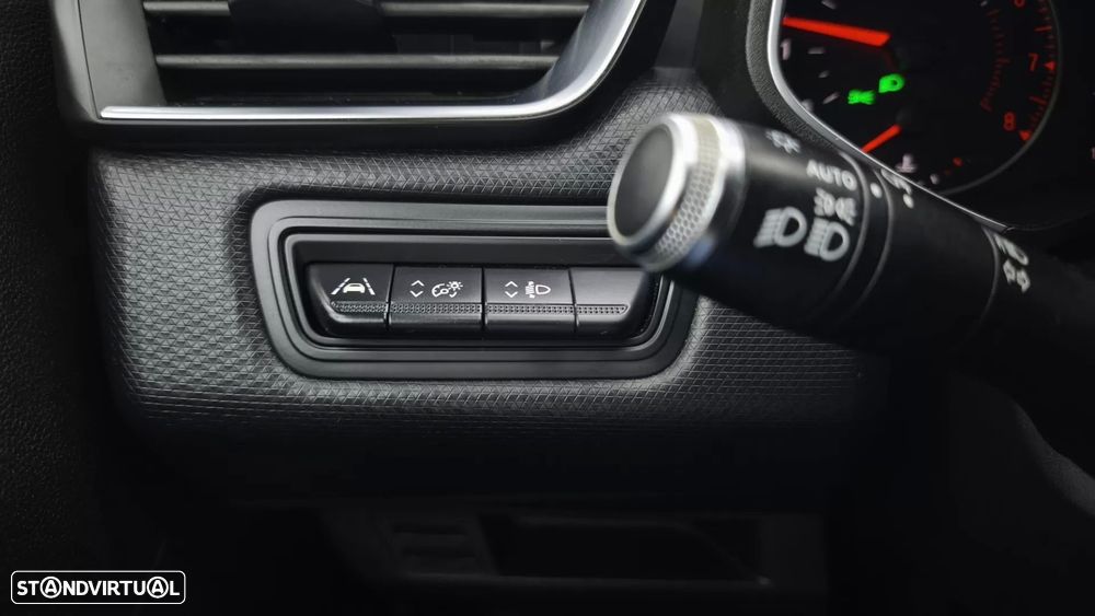 Renault Clio 1.0 TCe RS Line - 30