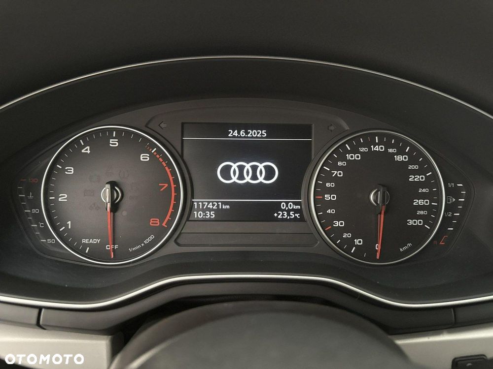 Audi A4 Limousine - 16