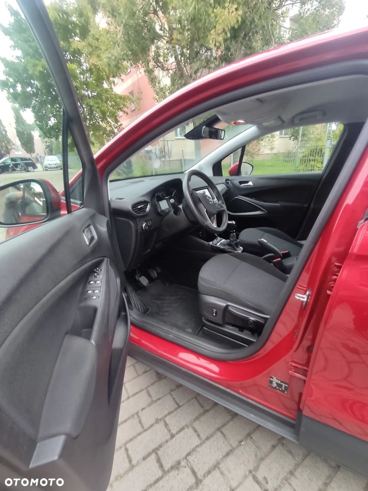 Opel Crossland X 1.2 T Enjoy S&S - 10