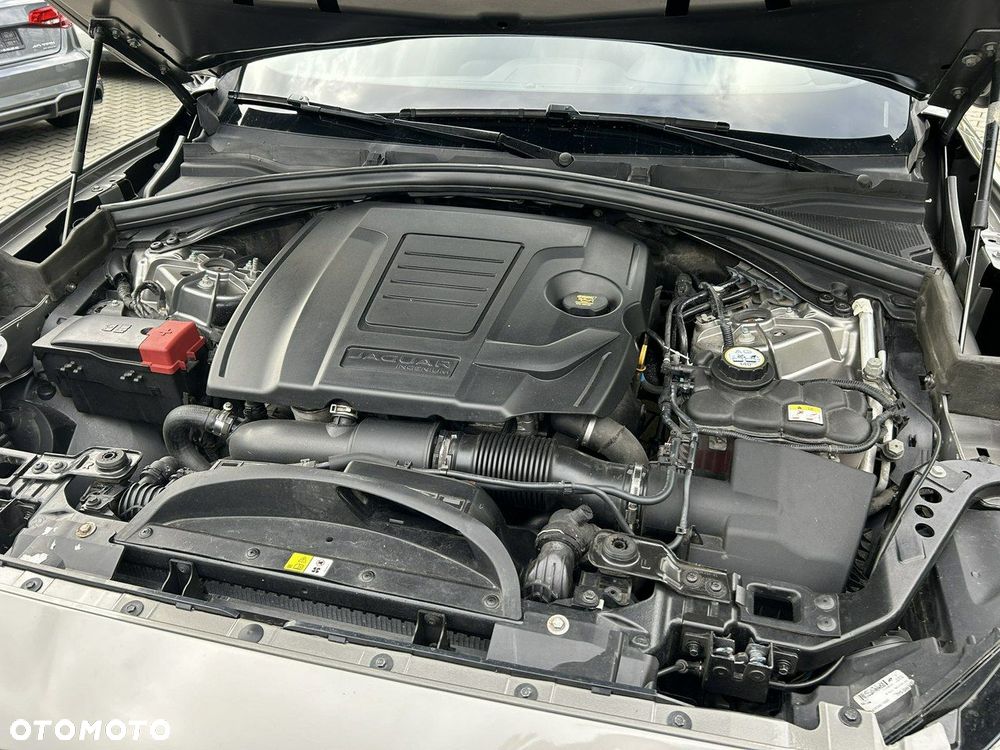 Jaguar F-Pace 2.0 i4P AWD Prestige - 36
