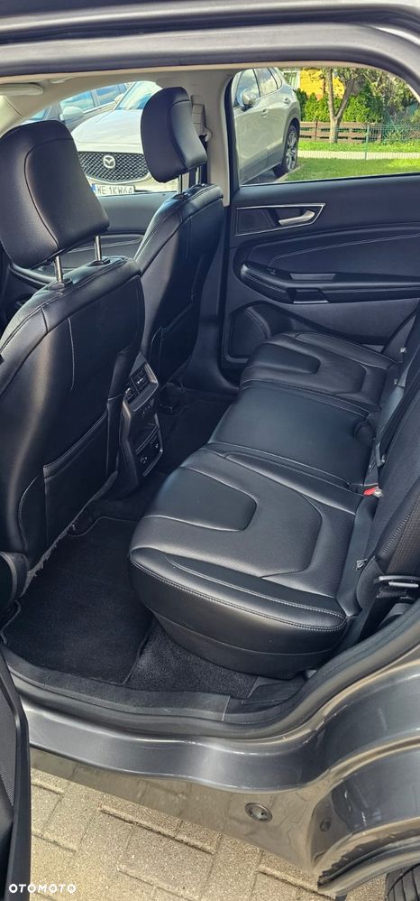Ford Edge - 8