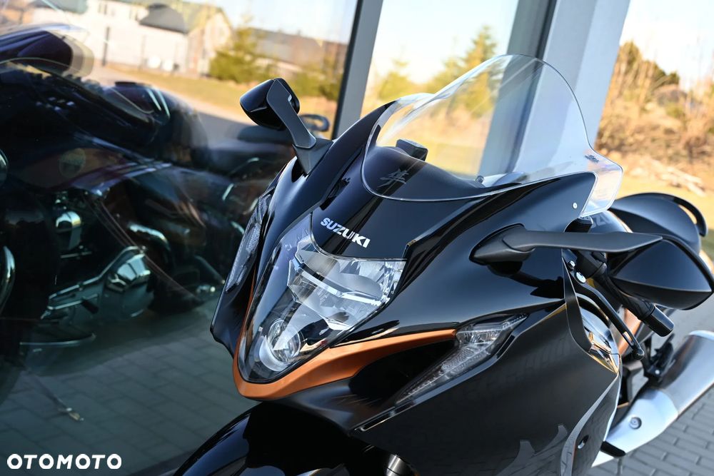 Suzuki GSX-R - 6