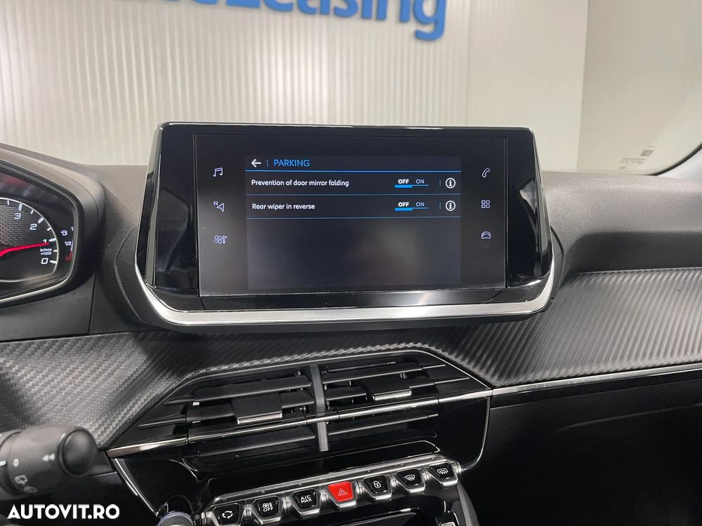 Peugeot 2008 BlueHDi 130 EAT8 Active - 17