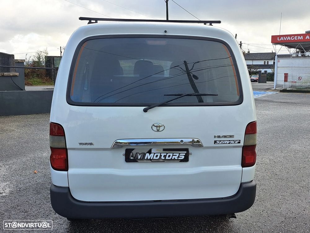 Toyota HiAce 2.5 D-4D Service 2.8T AC - 12