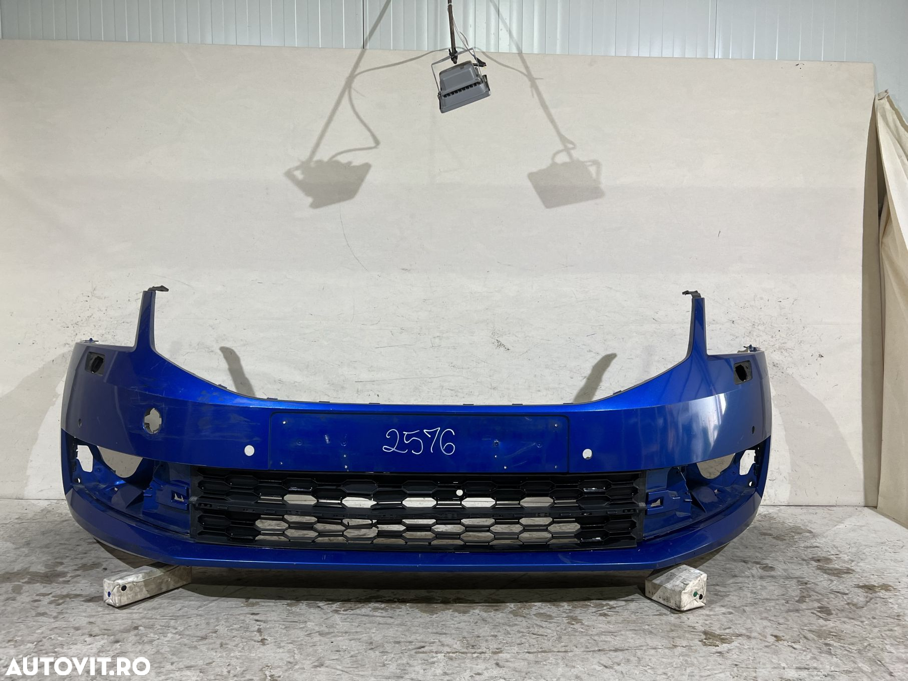Bara fata Skoda Octavia 3 facelift, 2017, 2018, 2019, 2020, cod origine OE 5E0807221N. - 2