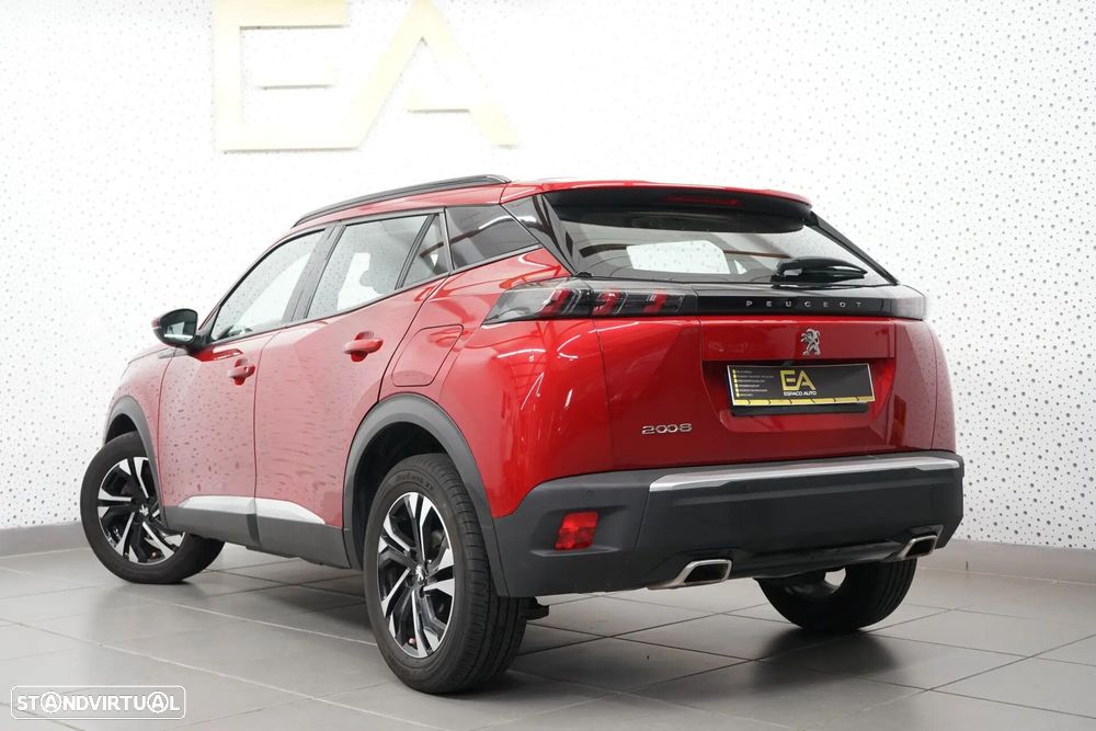 Peugeot 2008 1.2 PureTech Allure Pack - 4
