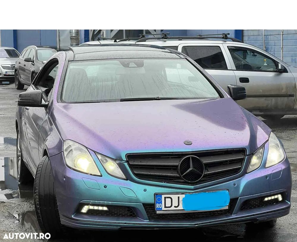 Mercedes-Benz E 220 CDI DPF BlueEFFICIENCY Automatik Elegance - 2