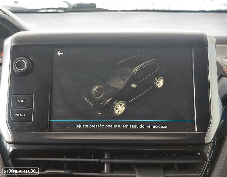 Peugeot 2008 1.5 BlueHDi Signature - 27
