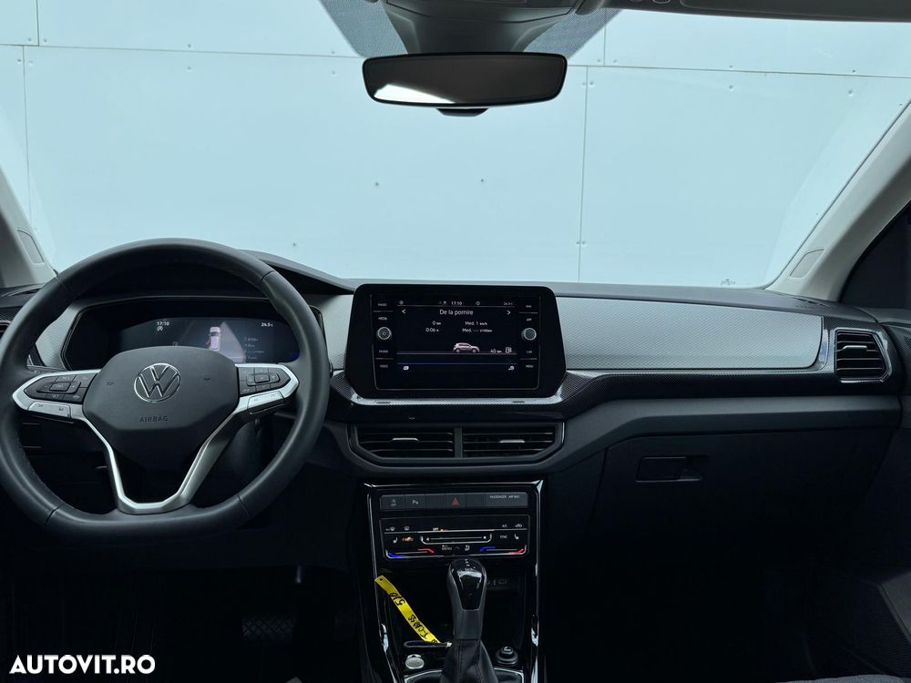 Volkswagen T-Cross - 10