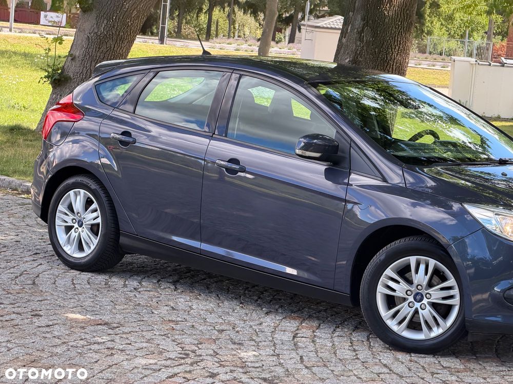 Ford Focus 1.6 TDCi DPF Champions Edition - 36