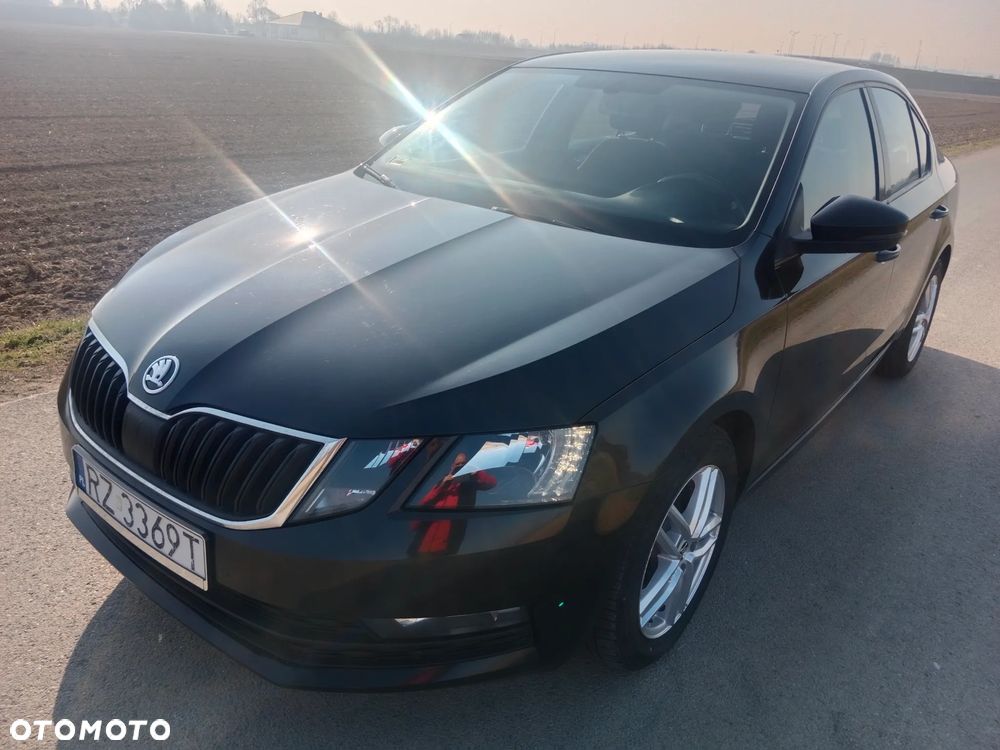 Skoda Octavia 1.4 TSI Ambition - 4
