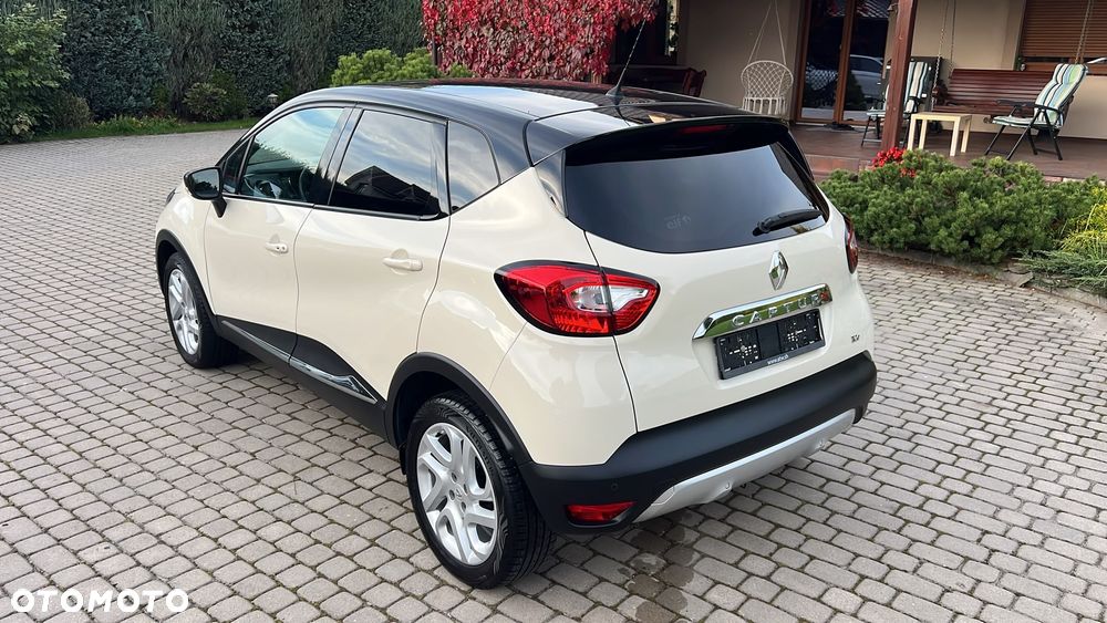 Renault Captur - 23