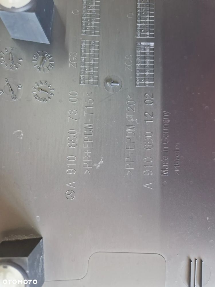 LISTWA TYLNA PRAWA MERCEDES SPRINTER 907 MAX - 13