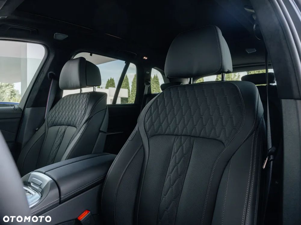 BMW X5 xDrive40i - 11