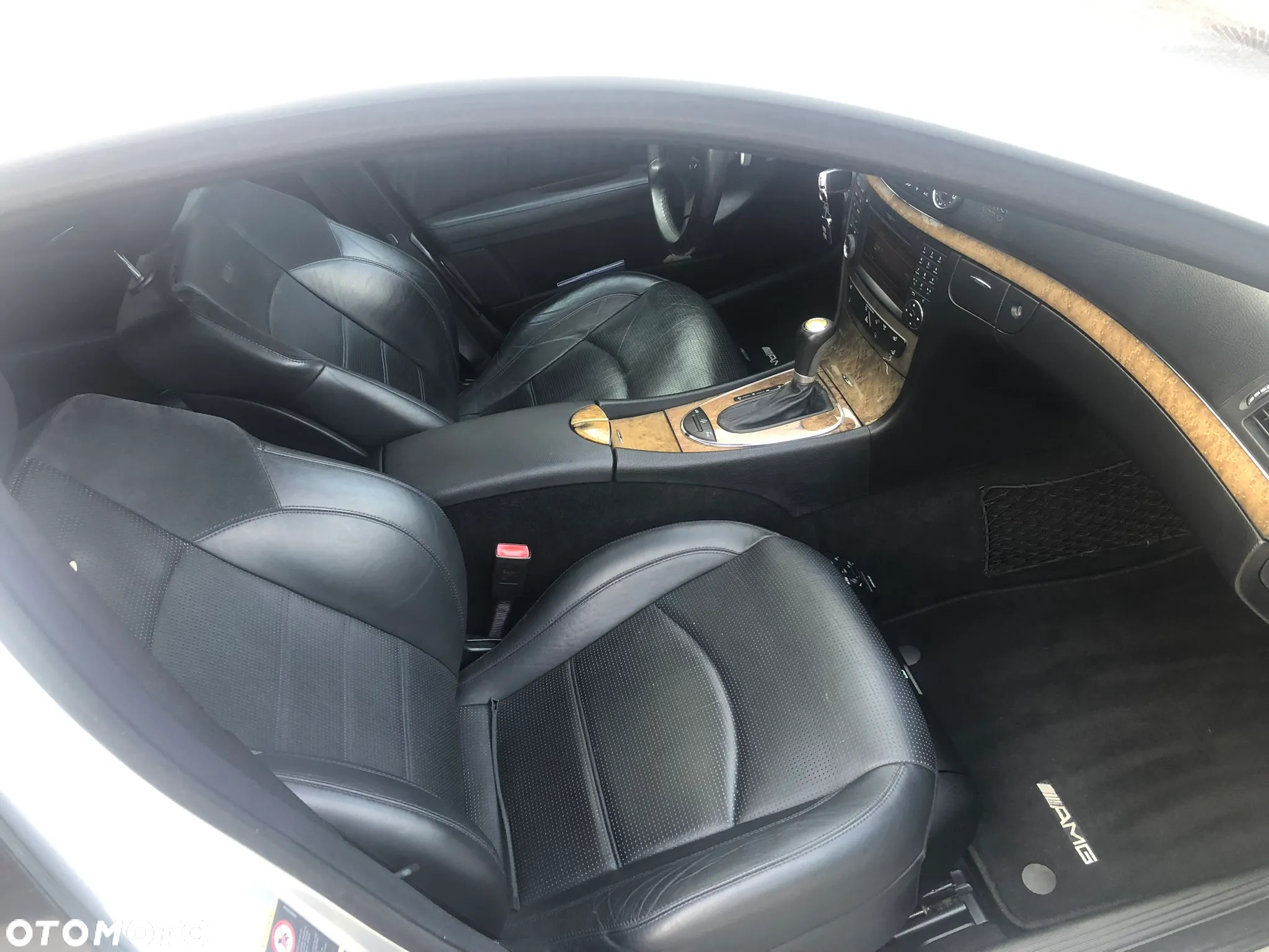 Mercedes-Benz Klasa E 63 AMG 7G-TRONIC - 8